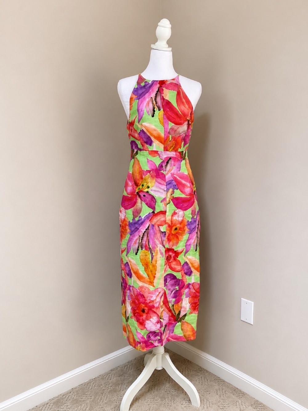 NWT FARM Rio Artsy Flora Green Floral Linen Midi Dress Size Small - Picture 5 of 9